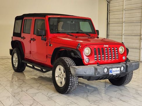 Used 2015 Jeep Wrangler Unlimited Sport w/ Quick Order Package 24S AWD/4WD image 3