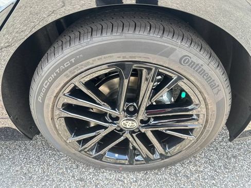 New 2026 Toyota Camry SE FWD image 9