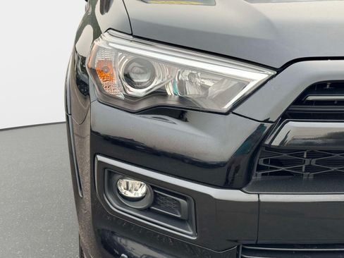 Certified 2024 Toyota 4Runner Limited AWD/4WD image 7
