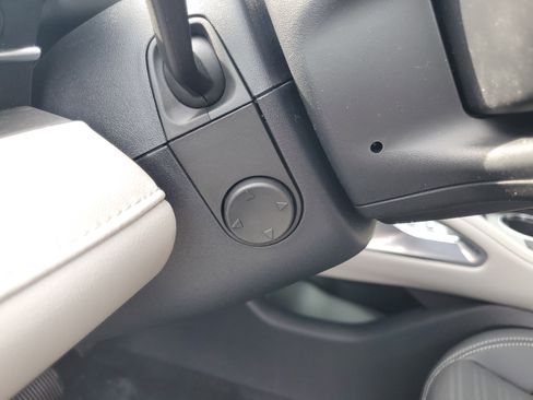 New 2025 Lincoln Nautilus Reserve image 15