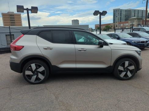 Used 2023 Volvo XC40 Recharge Plus AWD/4WD image 8