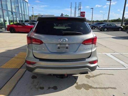 Used 2017 Hyundai Santa Fe Sport FWD image 5