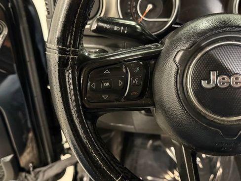 Used 2021 Jeep Wrangler Willys image 19