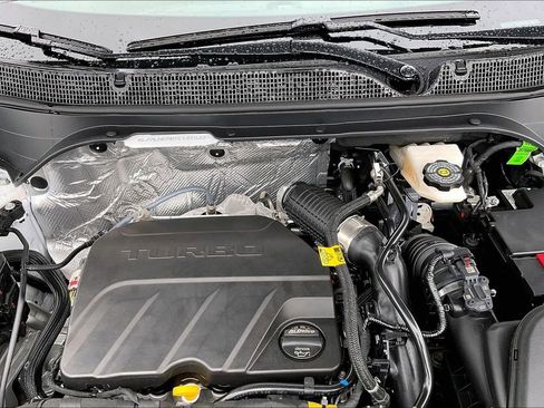 New 2026 Chevrolet Trax LT FWD image 12
