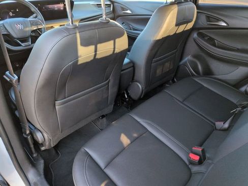 Used 2024 Buick Encore GX Sport Touring image 25