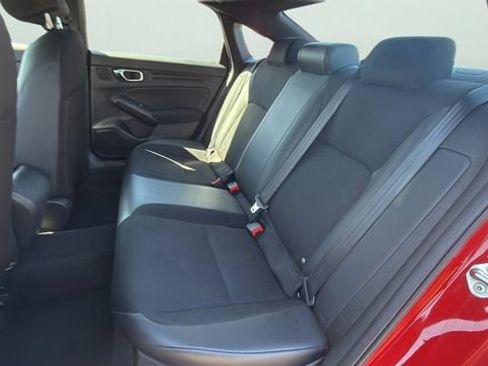 Used 2024 Honda Civic Sport image 4