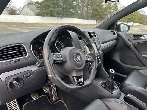 Used 2012 Volkswagen Golf R 2-Door image 16