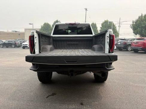 Certified 2025 GMC Sierra 2500 AT4X AWD/4WD image 6