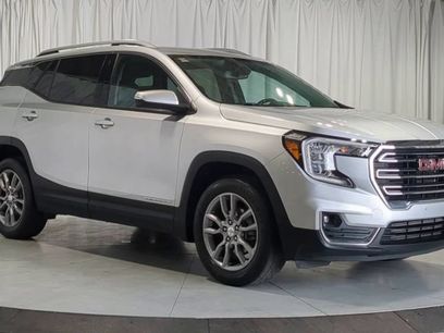 Used 2022 GMC Terrain SLT