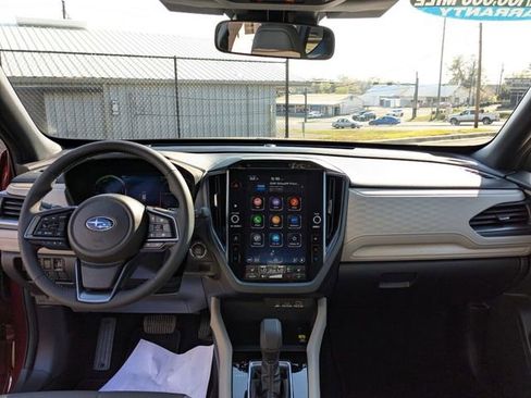 Certified 2025 Subaru Forester Limited image 14