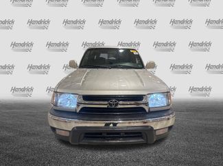 Used 2002 Toyota 4Runner SR5 RWD video 2