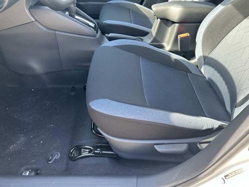 Used 2025 Nissan Versa SV w/ Trunk Package image 21