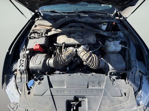 Used 2024 Ford Mustang GT Premium image 19