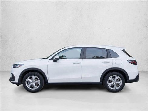 Used 2023 Honda HR-V LX image 4