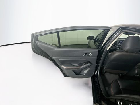 Used 2023 Nissan Altima 2.5 SR FWD image 25