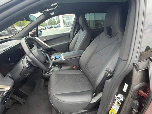 Used 2024 BMW iX xDrive50 w/ Sport Package AWD/4WD image 13