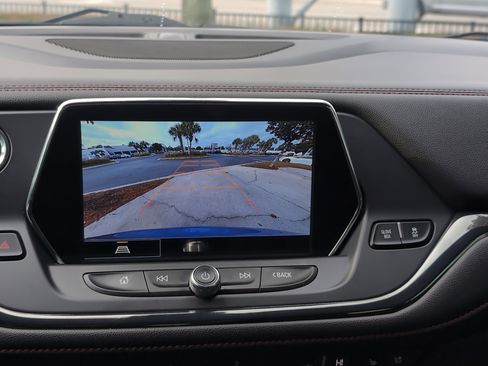 Used 2021 Chevrolet Blazer RS w/ Enhanced Convenience Package image 25