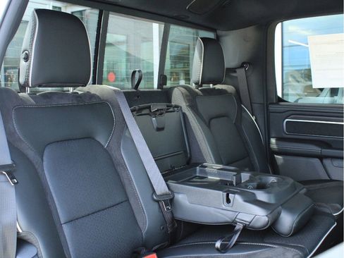 New 2026 RAM 1500 Laramie AWD/4WD image 29
