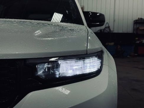 Certified 2023 Jeep Grand Cherokee Altitude image 4