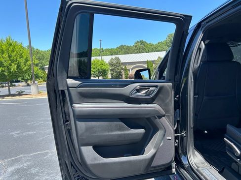 Used 2024 Chevrolet Suburban RST w/ Luxury Package RWD image 63