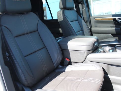 New 2026 Chevrolet Tahoe High Country image 16