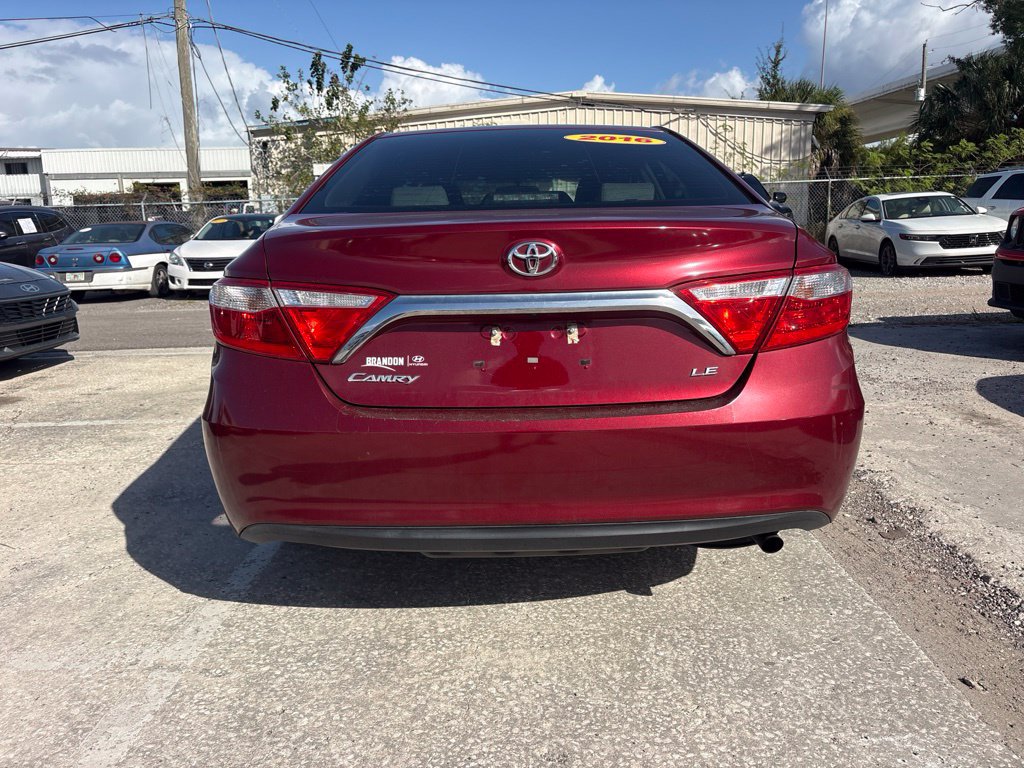 Used 2016 Toyota Camry LE FWD image 4