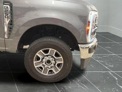 Used 2024 Ford F250 Lariat AWD/4WD image 14