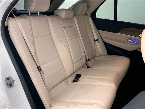 Used 2024 Mercedes-Benz GLE 350 4MATIC image 13