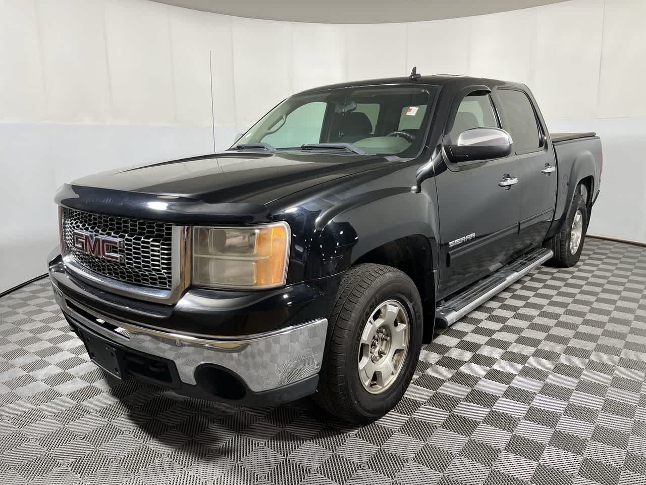Used 2010 GMC Sierra 1500 SL AWD/4WD image 4