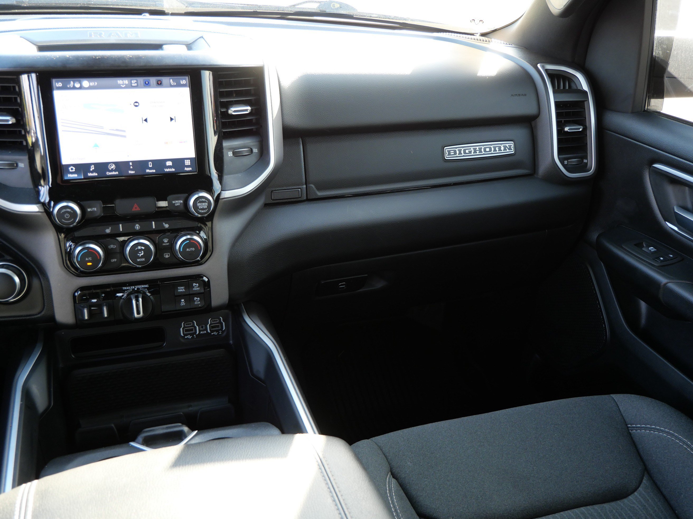 Used 2022 RAM 1500 Big Horn AWD/4WD image 11