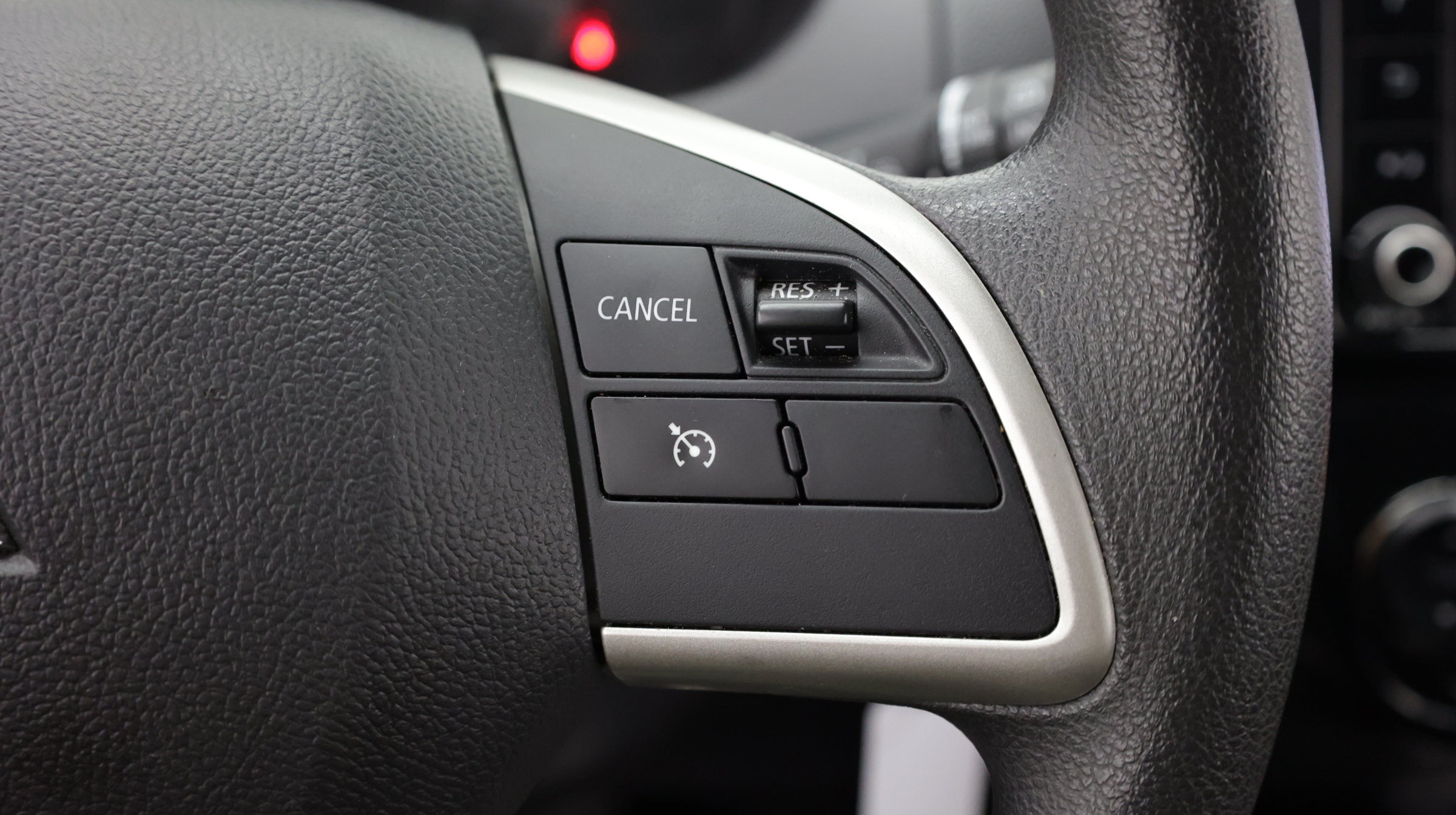 Used 2024 Mitsubishi Mirage ES FWD image 19