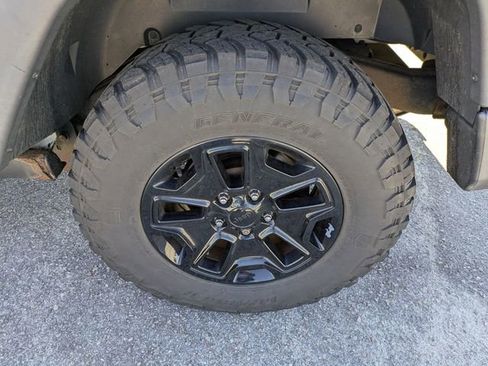 Used 2015 Jeep Wrangler Willys Wheeler image 9