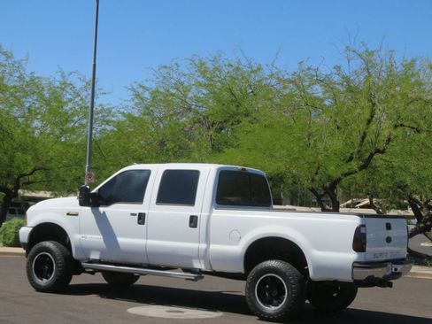 Used 2004 Ford F250 Lariat image 5