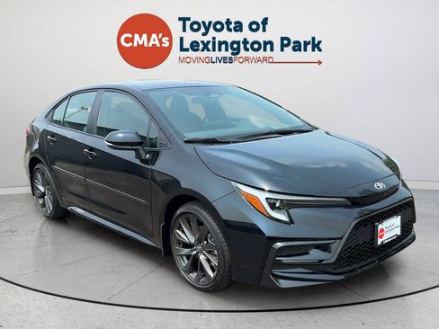 Used 2026 Toyota Corolla SE FWD image 7
