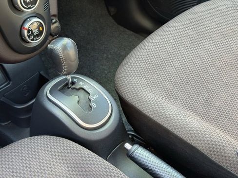 Used 2012 Mitsubishi i image 18