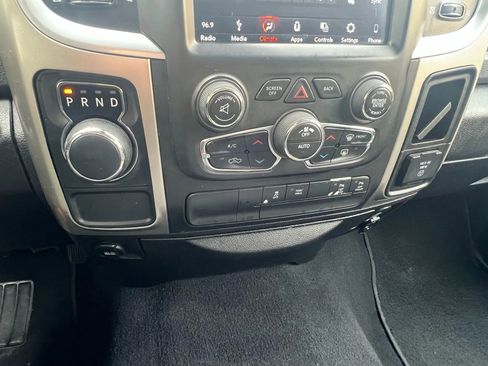 Used 2019 RAM 1500 Big Horn RWD image 22