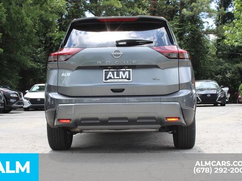 Used 2026 Nissan Rogue SL FWD image 7