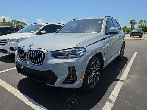 Used 2022 BMW X3 sDrive30i w/ M Sport Package 2 RWD image 5