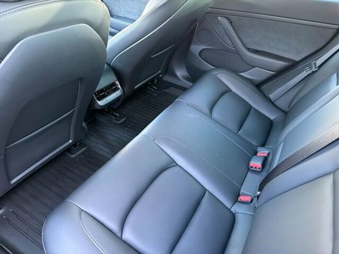 Used 2022 Tesla Model 3 Long Range image 15