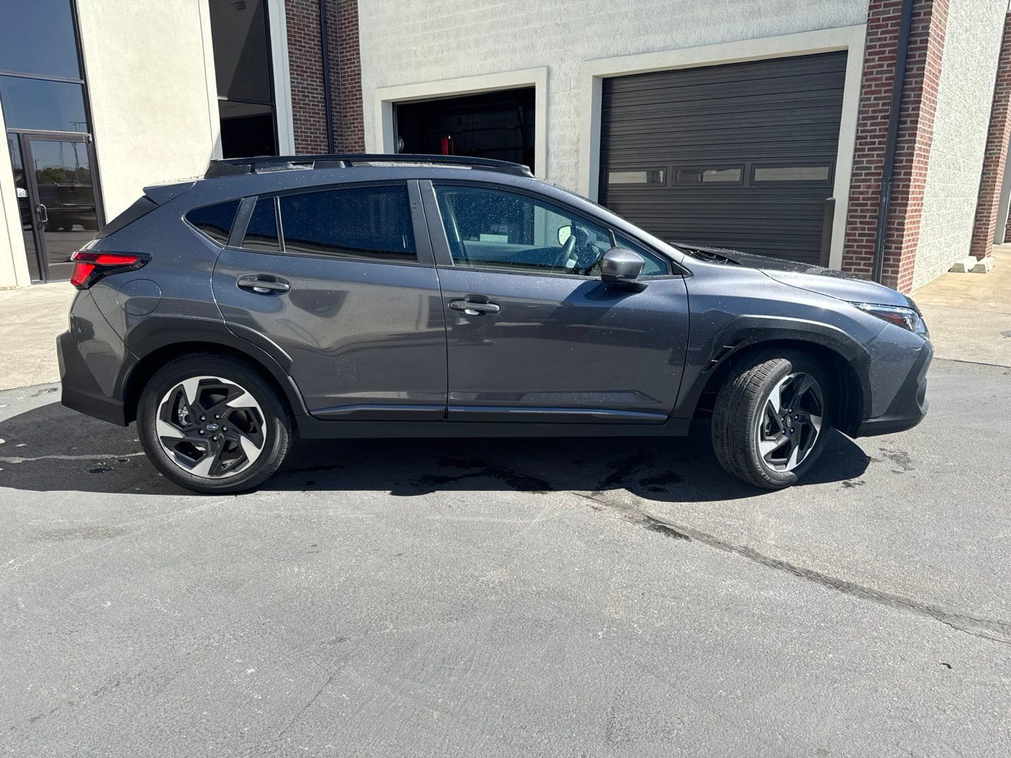 Used 2024 Subaru Crosstrek 2.5i Limited w/ Crosstrek Mirror Package AWD/4WD image 9