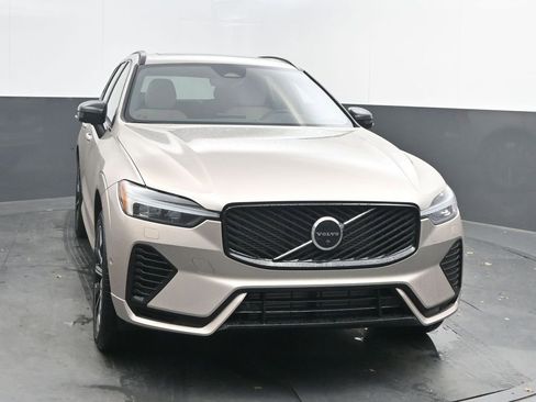 New 2026 Volvo XC60 T8 Plus w/ Protection Package Premier image 10