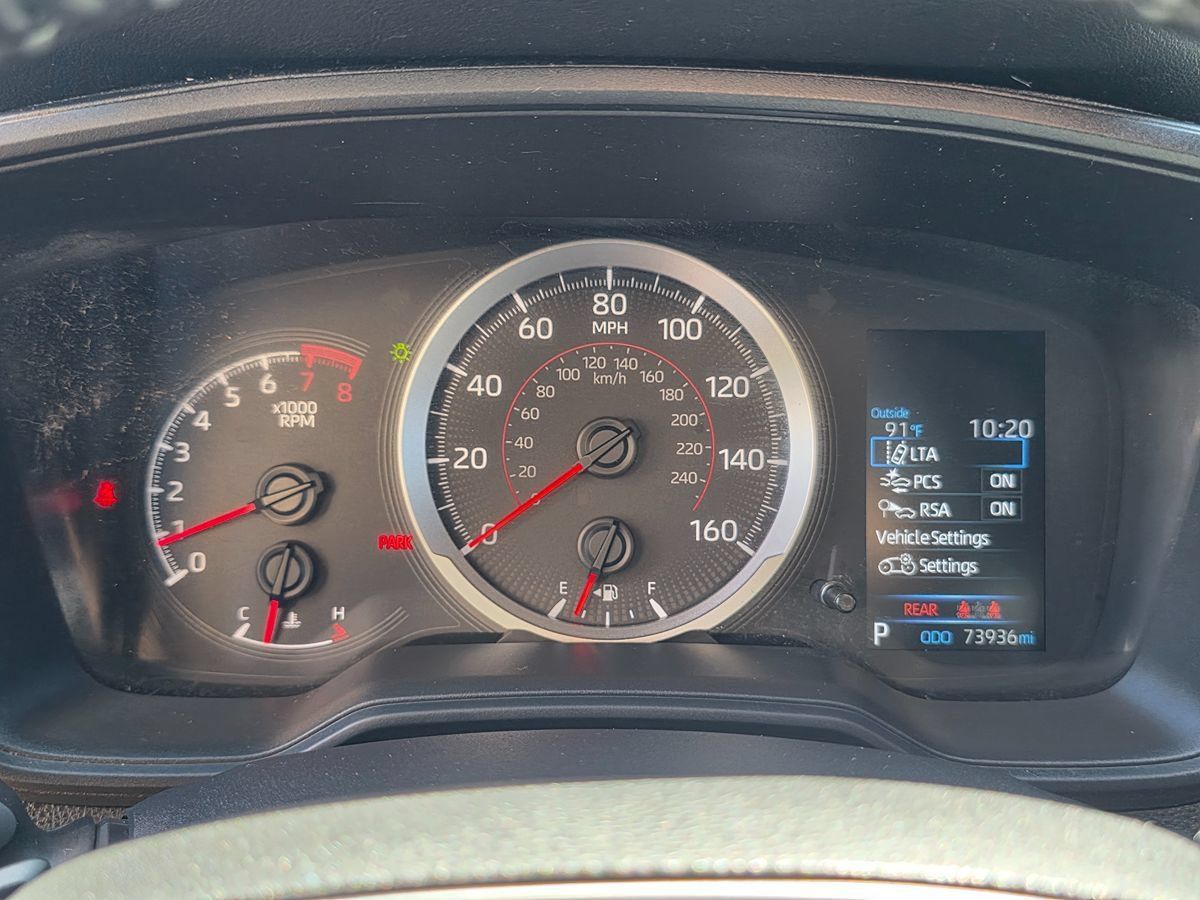 Used 2021 Toyota Corolla SE FWD image 28
