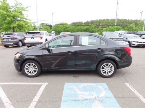 Used 2013 Chevrolet Sonic LT w/ Wheels and Fog Lamp Package FWD image 8