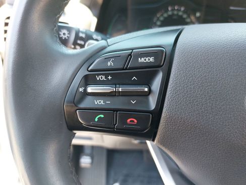 Used 2019 Hyundai Ioniq Limited FWD image 16