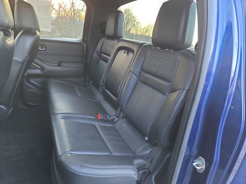 Used 2022 Nissan Frontier PRO-4X w/ Pro-4X Premium Package image 27