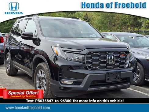 Used 2023 Honda Passport TrailSport image 1