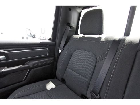 Used 2022 RAM 1500 Big Horn AWD/4WD image 14