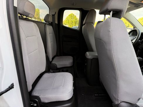 Used 2018 Chevrolet Colorado W/T w/ WT Convenience Package image 24