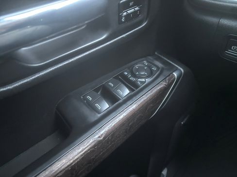 Used 2020 GMC Sierra 3500 Denali w/ Denali Ultimate Package image 20