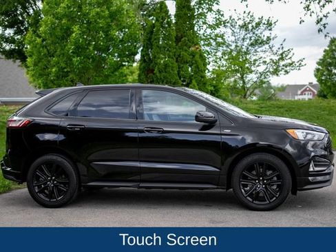 Used 2024 Ford Edge ST-Line w/ Class II Trailer Tow Package AWD/4WD image 4